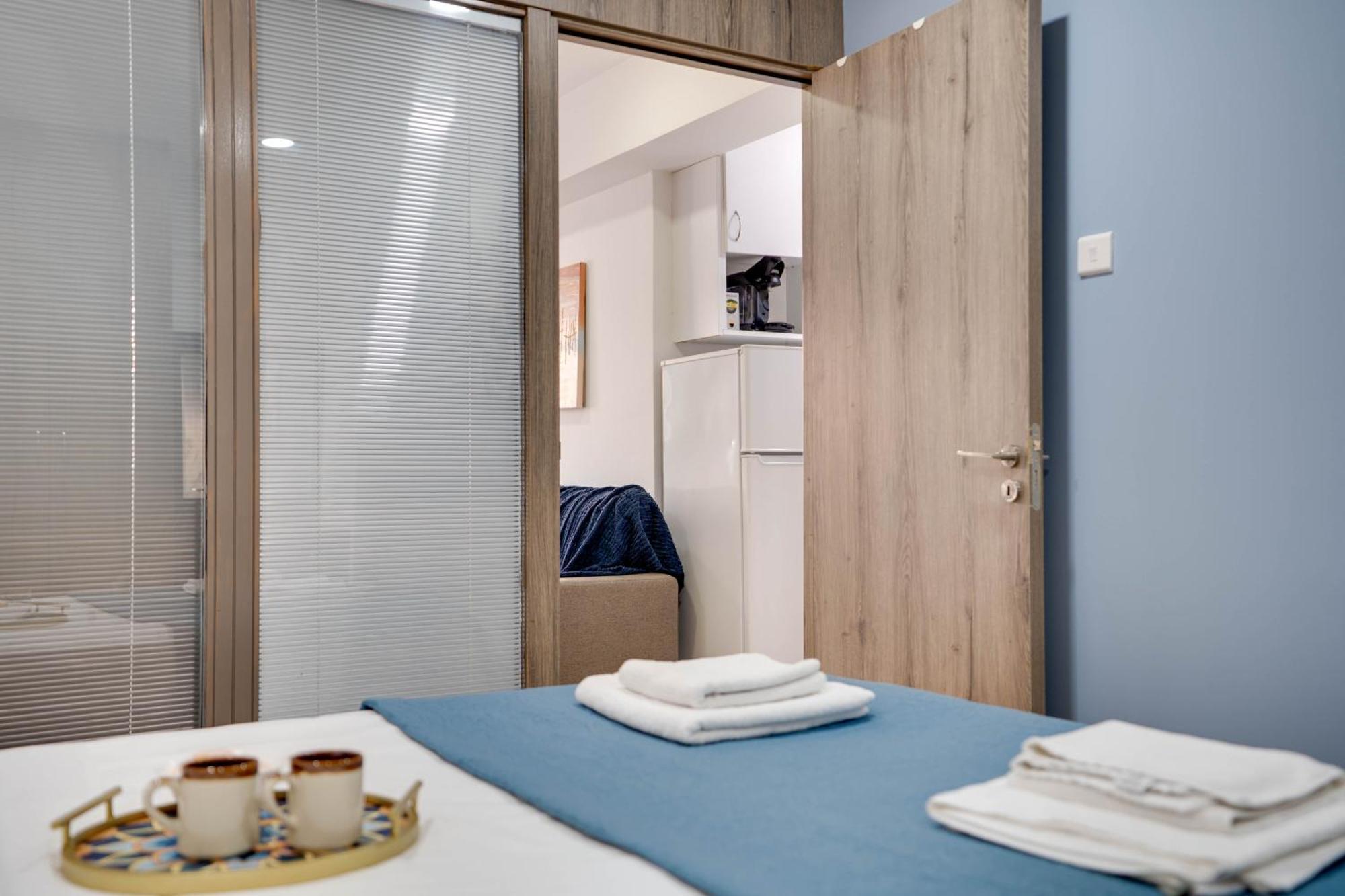 Atlantis Apartments 50M From Makenzy Seafront Larnaka Exterior foto